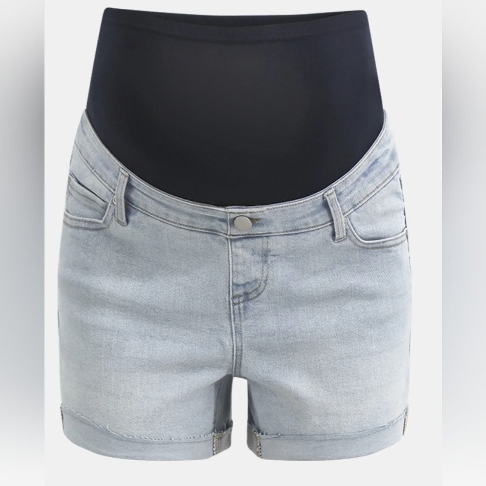 New Women's Maternity Roll Cuff Shorts size medium denim jeans shorts light wash